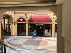 -佛罗伦萨小镇广佛名品奥特莱斯(疏港路店)