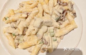 Ham Mushroom Cream Pasta