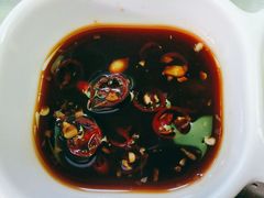-洪氏嗨捞·广东猪肚鸡·椰子鸡火锅(西咸万象城店)