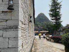 -高荡千年布依古寨旅游景区