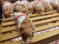 -BROAD面包路·欧式面包(龙湖时代C馆店)