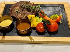 -YUE·6·西式融合餐厅(外滩六号店)