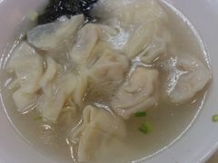 虾肉小馄饨-王家沙点心店(南京西路总店)