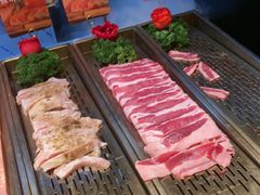 -山焱·炭火自助烤肉(周浦万达店)