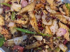 -休记光头香辣蟹干锅(绵竹店)