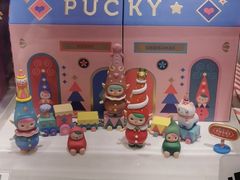 -泡泡玛特POPMART(武汉天地壹方店)