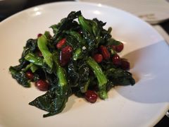 花仁菜心-辣尚瘾·烤鱼·新川菜(交大直营店)
