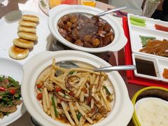 -王府井酒店(金桥港湾店)