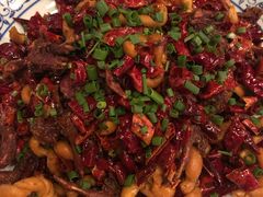 孜香小小腿-临界音乐酒馆·小龙虾·江湖菜(华熙LIVE·鱼洞店)