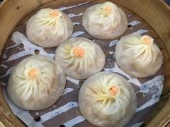 蟹黄包-老上海食惠裡小籠包生煎包