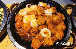 Osmanthus Lychee Chicken Balls