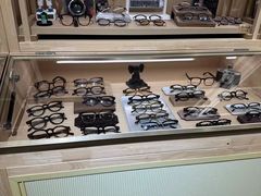 -棱石眼镜(CP静安店)