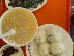 -庆丰包子铺(紫贵庄园店)