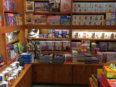 -丽达购物中心(崂山店)