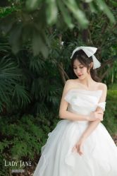 -Lady  Jane高端婚纱礼服馆