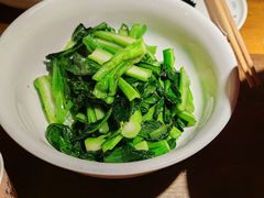 -洞庭土菜馆(易发广场店)