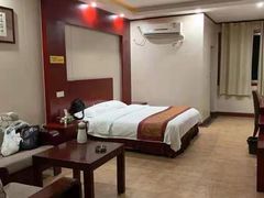 -华冠悠岚·庭院餐厅(青城后山店)