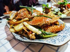 咸蛋黄年糕炒蟹-在湖边私厨小馆