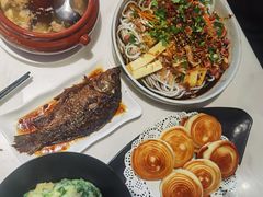 -怡得饭庄·宋大妈昆明菜·始于1996(滇池海埂大坝店)