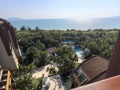 -三亚湾海居铂尔曼度假酒店