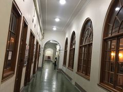 -香港大学