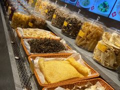 -品悦酒店(三林古镇店)