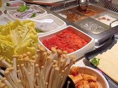 -海底捞火锅鲜切牛肉主题店(长寿路店)