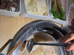 -季季红火锅(柳州城中万达二店)
