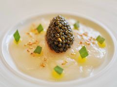 扇贝鱼子酱-Caprice(香港四季酒店)