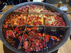 -白乐天毛肚火锅馆(解放碑店)