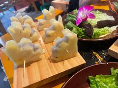 -憨孃孃·重庆老火锅(红山黑金店)