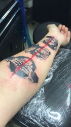 -SNOW TATTOO STUDIO