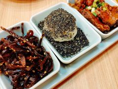 -宏状元现熬粥·京味菜(黄寺大街店)