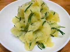 草原沙葱拌F7土豆-九十九顶毡房(阜石路店)