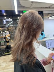 -奈川烫染Salon
