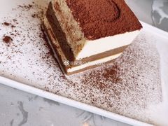 -必胜客(WOW梦之城店)