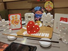 -海底捞火锅(新松江路生日主题店)