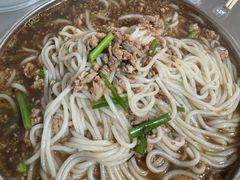 -正宗杨记普洱酸醋米线(总店)