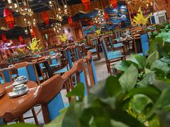 大堂-老滇山寨•云南特色菜•地方菜•民族风情歌舞表演(金碧店)