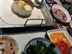 -尚尚仙·酸汤猪手·猪肚鸡火锅(华联万柳购物中心店)