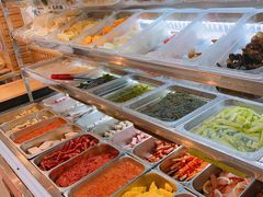 自助取餐区-三顾冒菜·麻辣烫(万达店)