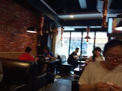 大堂-炙韩料理·部队锅专门店