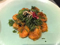 薄荷叶炸虾-伊尹活海参馆(衡山路店)