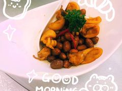 -三亚湾海居铂尔曼度假酒店