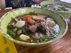 杂煲蟹仔份-周记蟹仔粉(侨港风情街店)