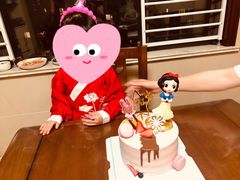 -卷心卷意·轻甜蛋糕(新光天地店)