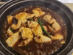 -极有家小鱼小鸡石锅煲(佳兆业店)