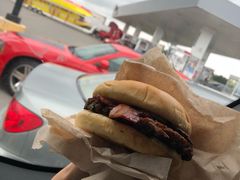 鹅肝汉堡-Holy Chuck