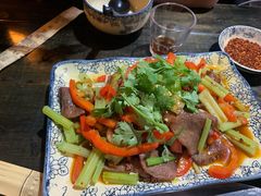 火爆牛舌-乐山食古香跷脚牛肉