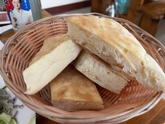 -美顺香食府鱼头老店(雪野湖店)